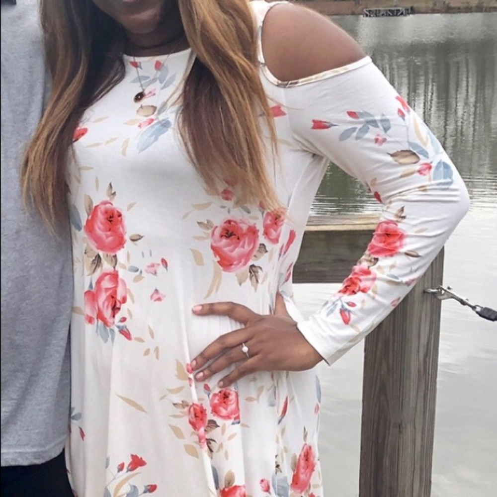 White & floral cut out Shoulder long sleeve dress